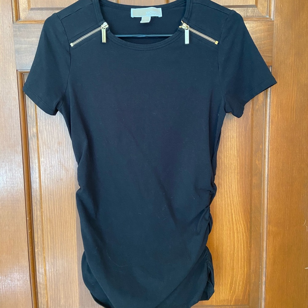 NWOT Michael Kors Zip Shoulder Tee